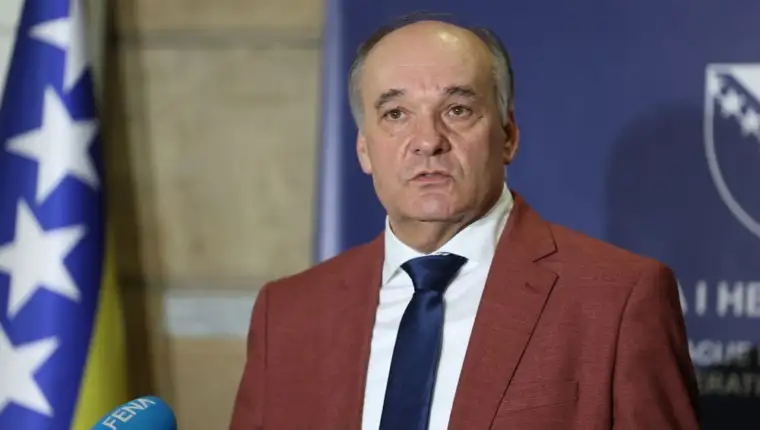 Izudin ahmetlic fena