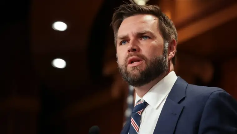 Jd vance aa