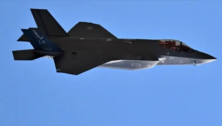 F 35 aa