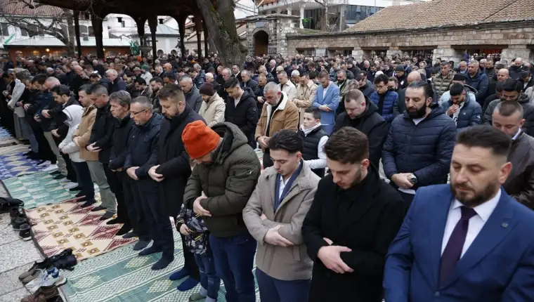 Bajram namaz fena 1