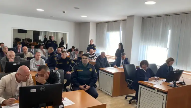 Policajci 1