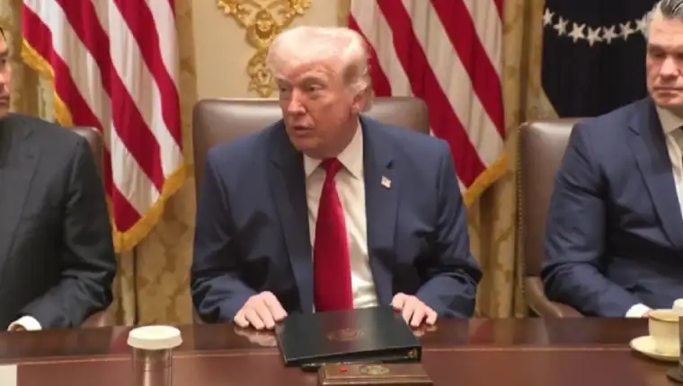 Trump moreuz