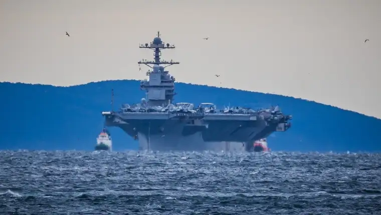 USS Gerald R Ford pixsell 3
