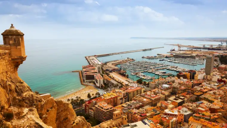 Alicante freepik