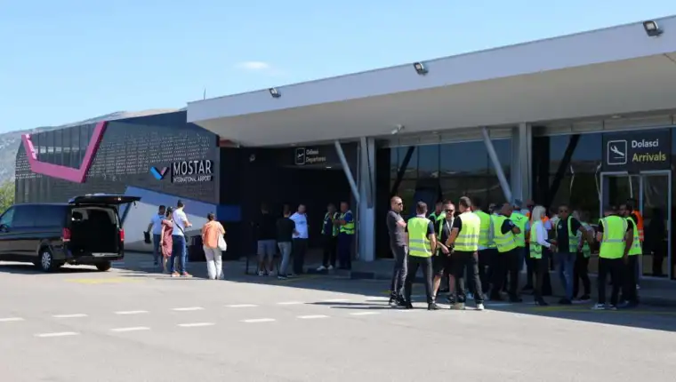 Aerodrom mostar