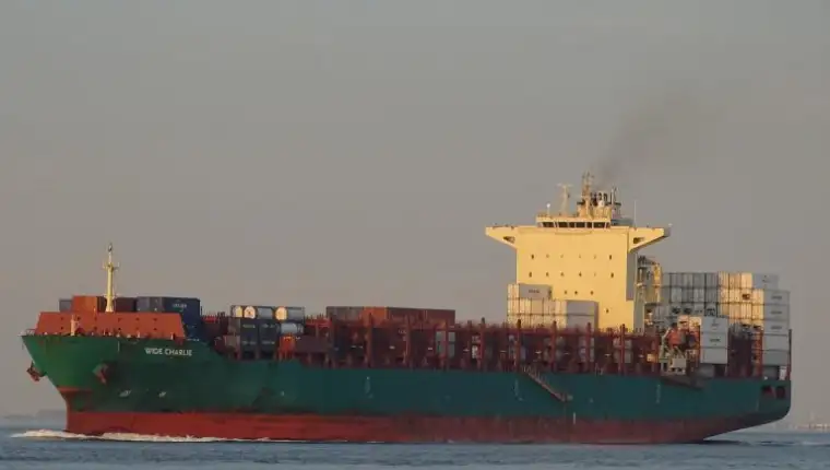 Brod CMA CGM Kribi