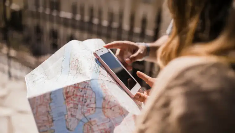 Roaming freepik