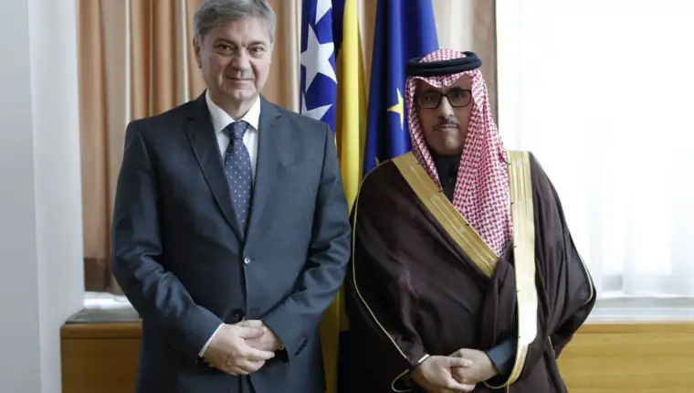 060426 zvizdic amb saudi arabije 1a