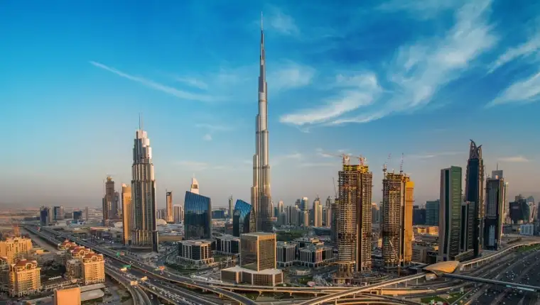 Dubai freepik