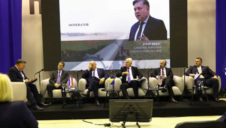 Panel juzna interkonekcija fena