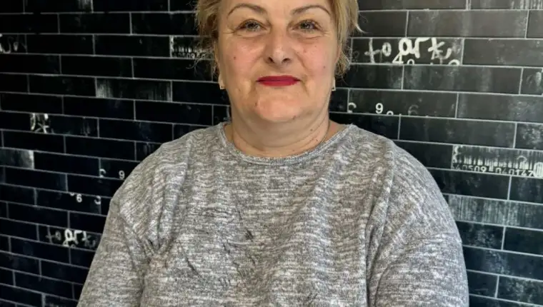 Elda Hajrić Pomozi ba
