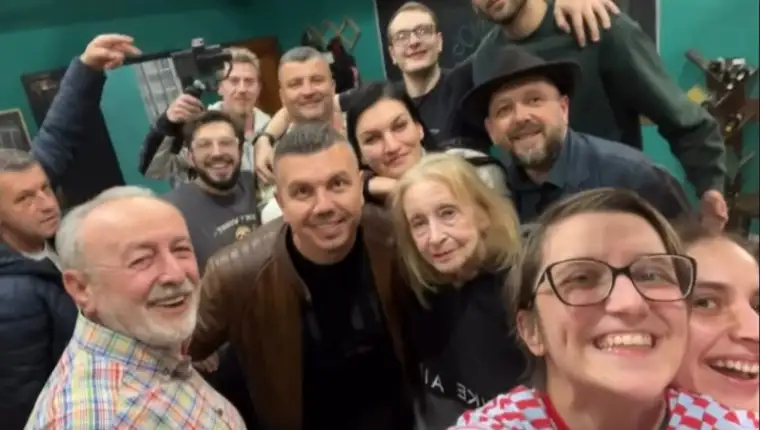 Ekipa razlozi I razvodi