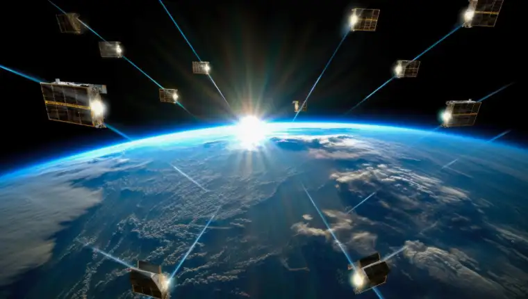 Solarni sateleti freepik