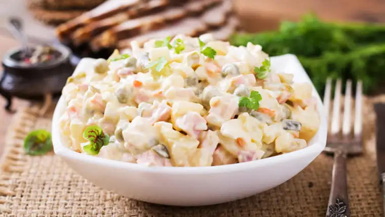 Krompir salata freepik