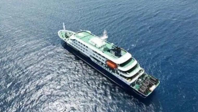 MV Hondius x