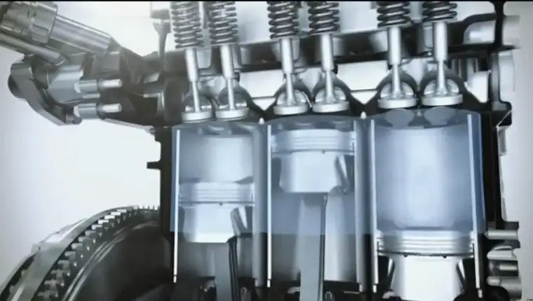 Trocilindarski motor