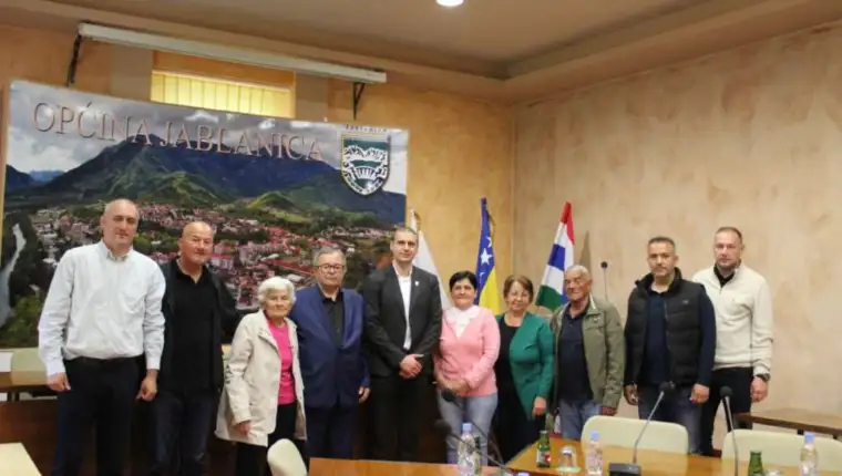 Jablanica fena