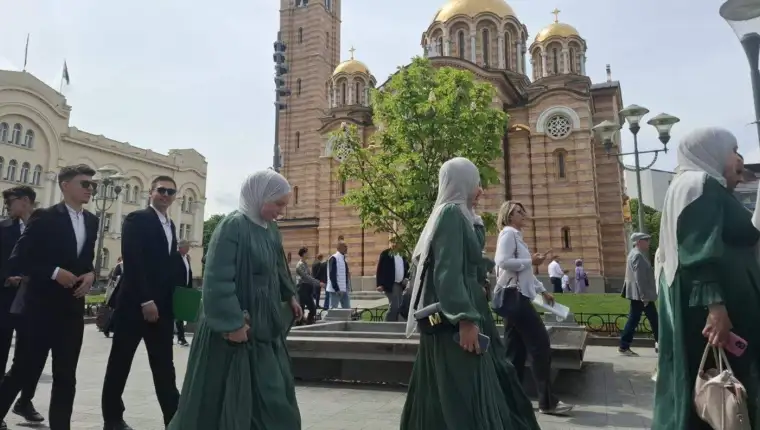Banjalucka medresa reis ibrahim ef maglajlic ispratila trecu generaciju maturanata i maturantica98360