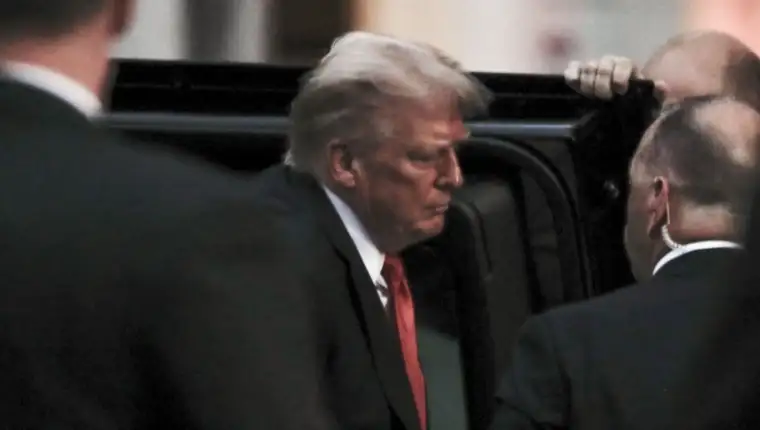 Trump aa