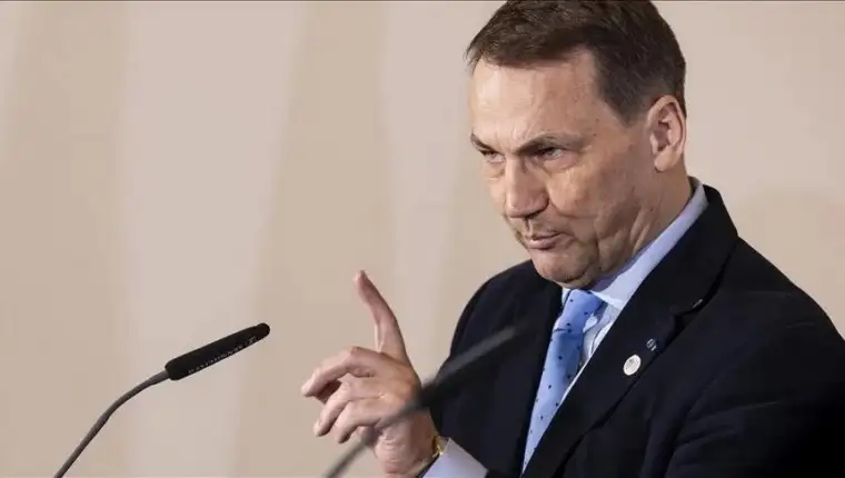 Radoslaw Sikorski aa
