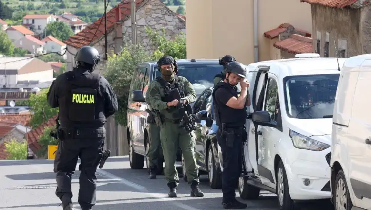 Policija hrvatska pixsell