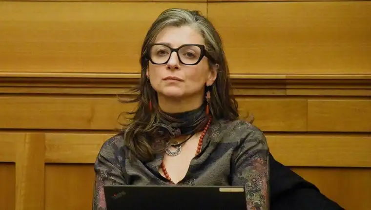 Albanese aa