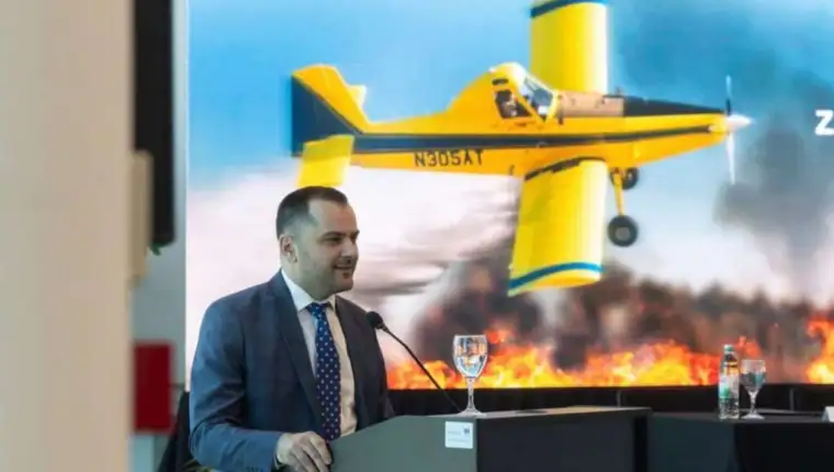 Air tractor mostar