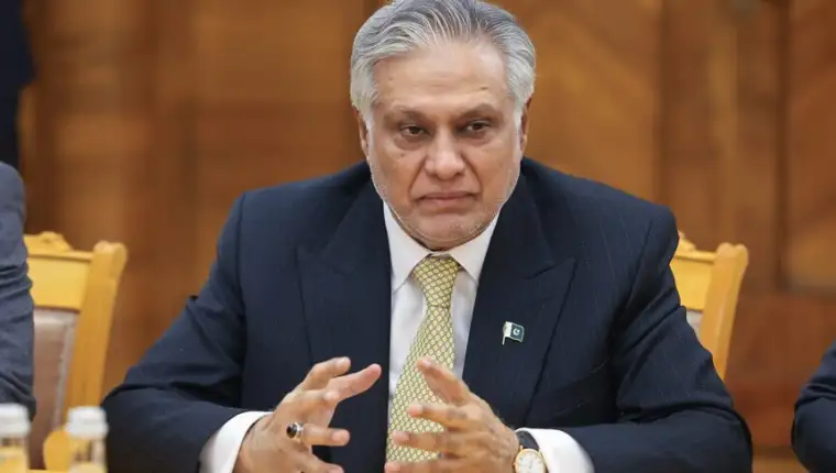 Ishaq Dar aa
