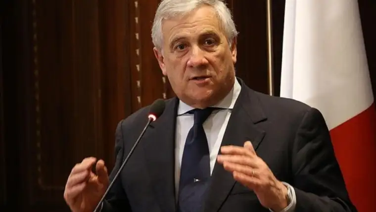 Tajani aa
