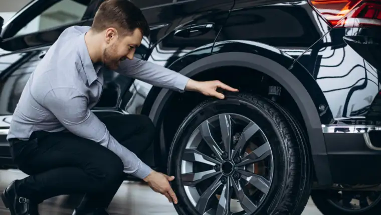 točak auto freepik