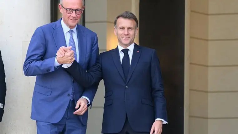 Merz macron x
