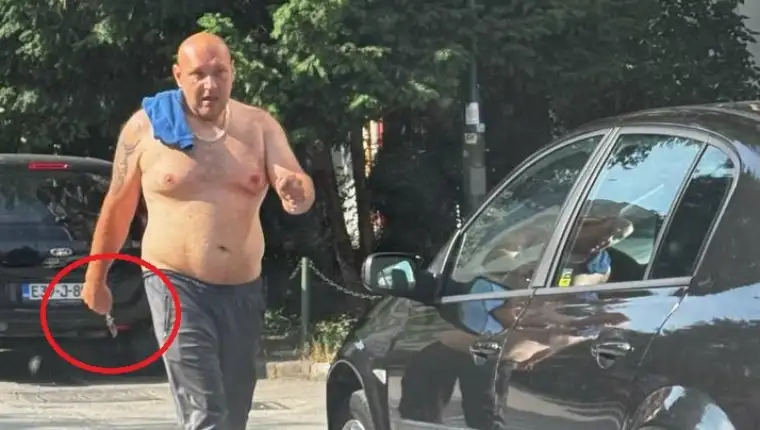 Muskarac noz otoka2