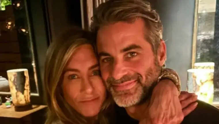 Jennifer aniston decko
