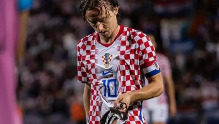 Modric fb