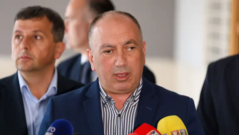 Vukanovic i crnadak b