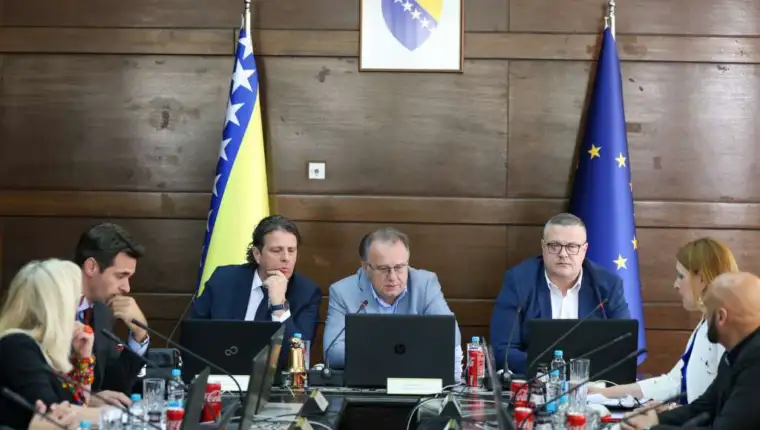 Vlada fbih fena