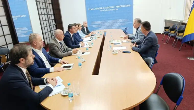 Nikšić i lakić2