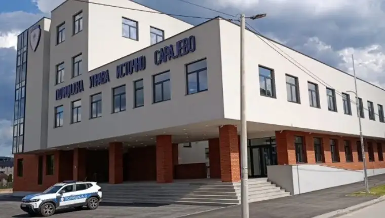 Policija