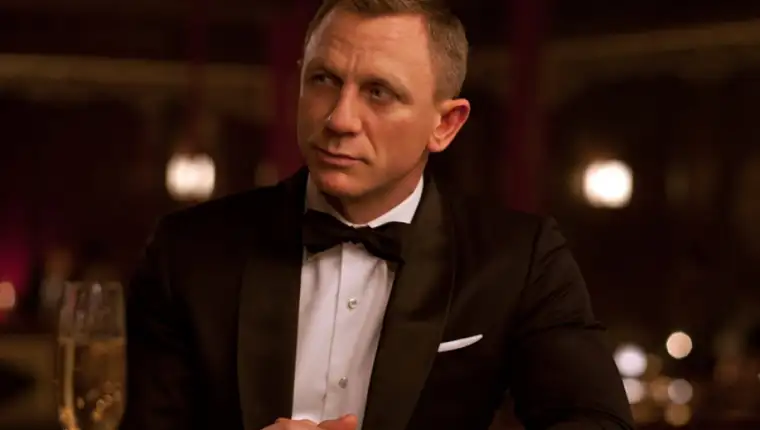 Daniel Craig