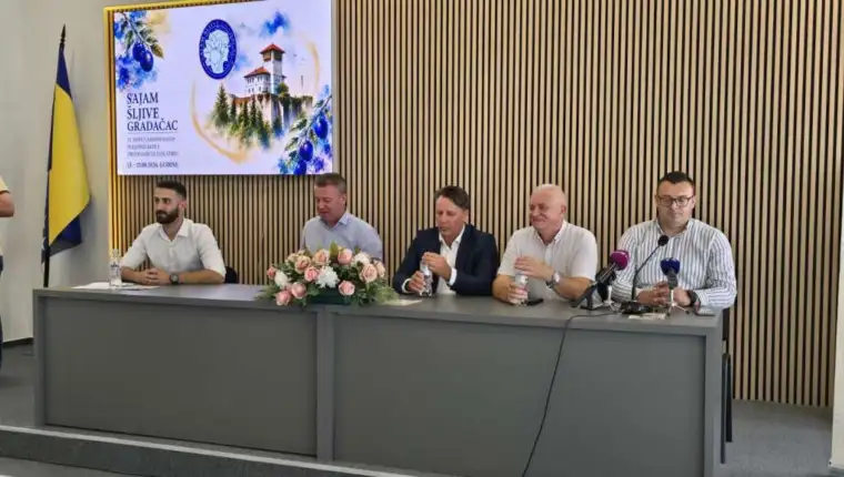 Sajam sljive gradacac fene