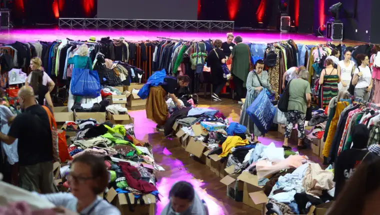 260628 humanitarni bazar pomozi ba 4660