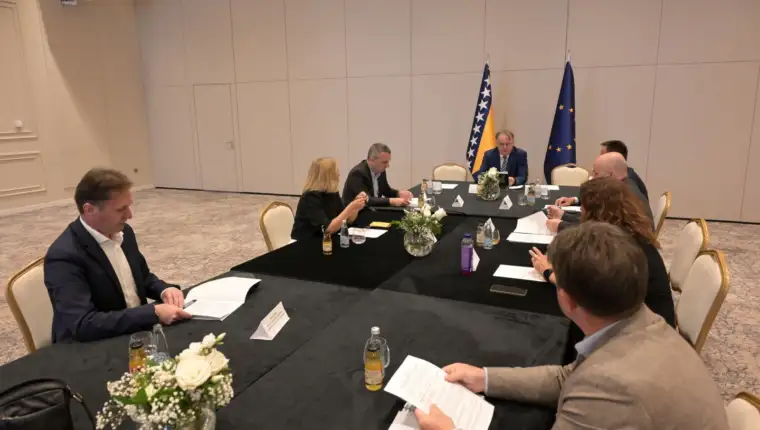 Vlada fbih tk