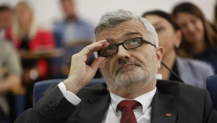 Mandic fena