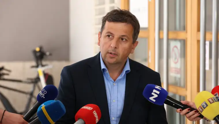 Nebojsa vukanovic fena cik