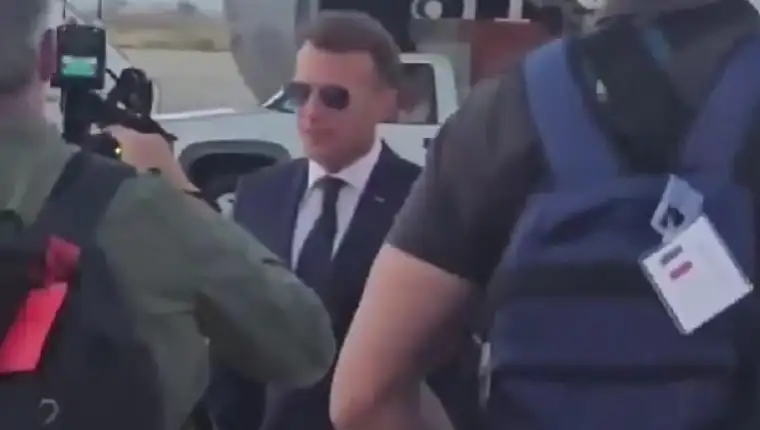 Macron sirija