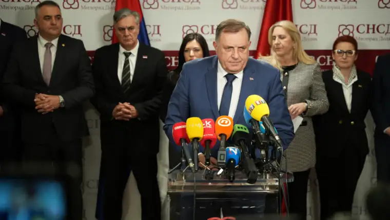 Pixsell snd dodik