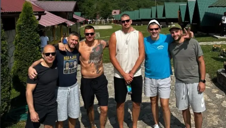 Jokic rafting