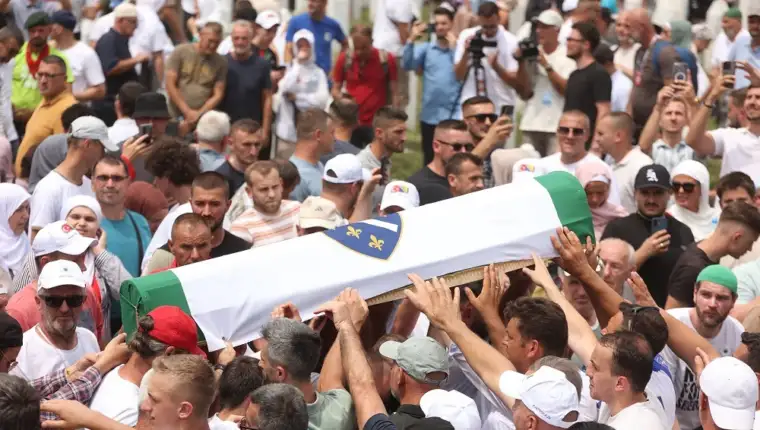 Ukop srebrenica fena 4