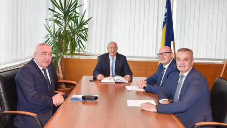 Sastanak culum mirko i enes
