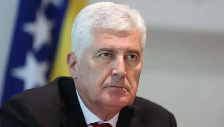 Covic fena